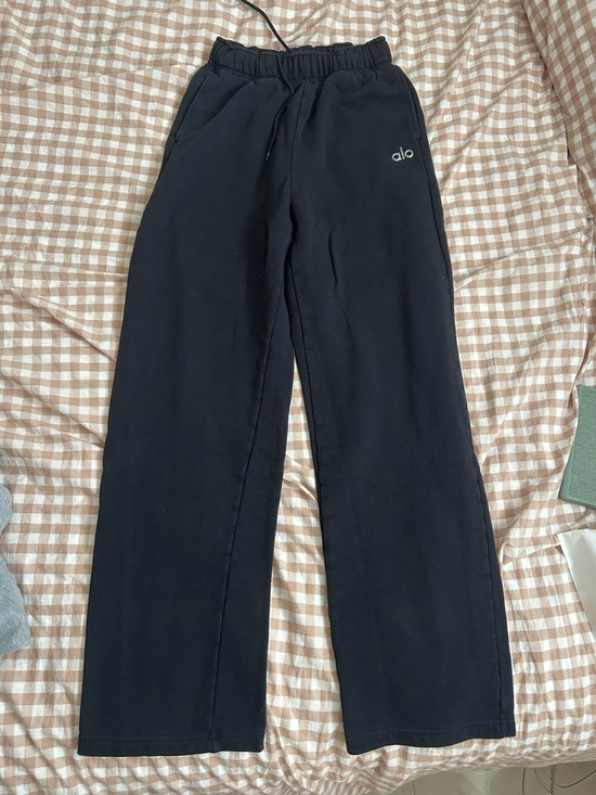 ALO Yoga Pants - ALO Yoga Black Wide Leg Sweatpants